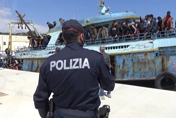 ufficio migrazione - polizia di stato reggio