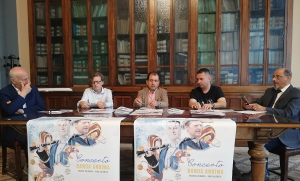 giordano - Associazione Nazionale Bande Italiane Musicali Autonome