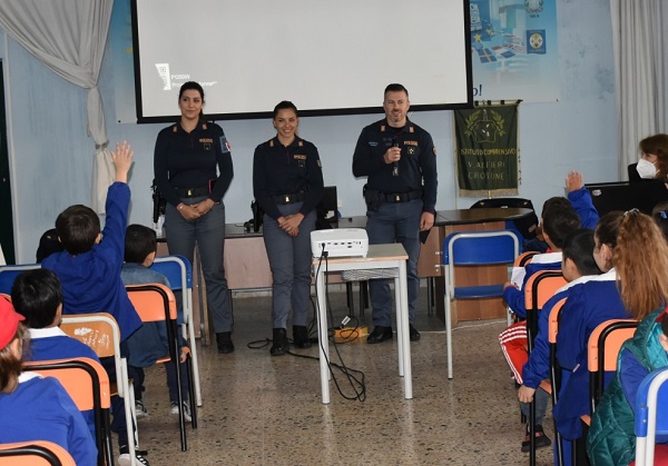 polizia di stato - crotone