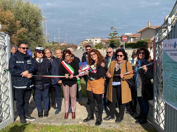 Area Sgambamento Cani - Roseto Capo spulico