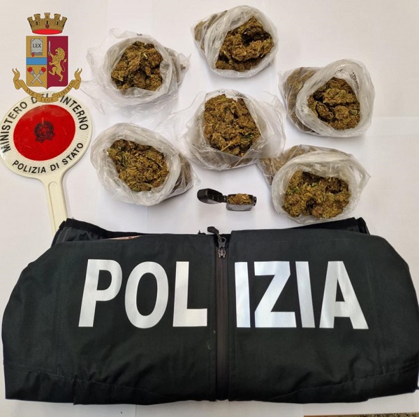 sequestro polizia di stato - vibo valentia