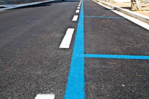 parcheggio strisce blu