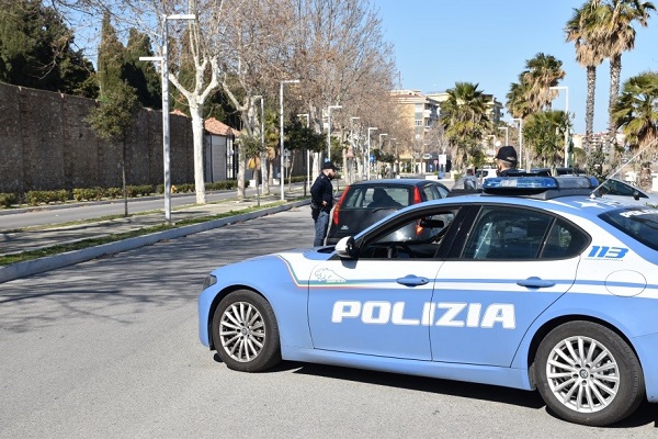 polizia di stato - crotone