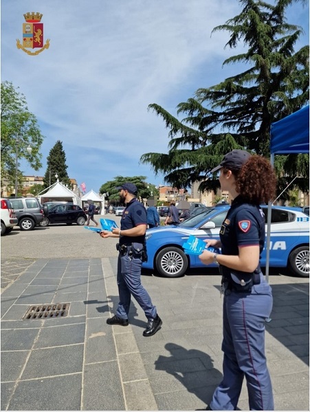 polizia di stato vibo valentia - giornata bambini scomparsi