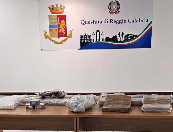 sequestro polizia di stato - villa san giovanni