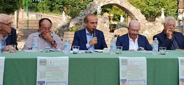 Alfredo Focà presenta libro - mannoli