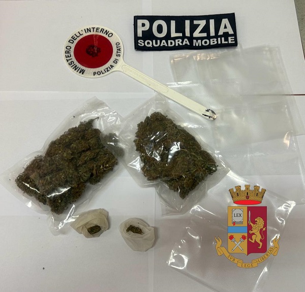 sequestro polizia di stato - vibo valentia