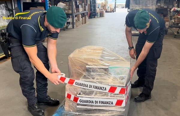 sequestro guardia di finanza - cosenza