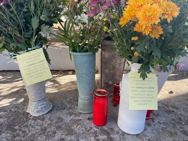 fiori cimitero taurianova