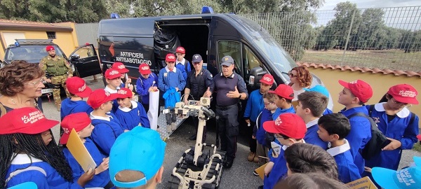 visita studenti caserma carabinieri - gioia tauro