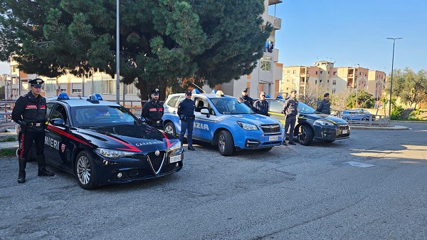 carabinieri - polizia di stato - guardia di finanza reggio