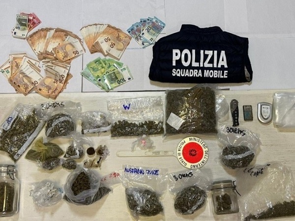 sequestro - polizia di stato crotone