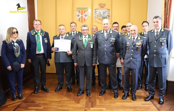 visita Generale di Corpo d’Armata Rosario Lorusso - guardia di finanza catanzaro