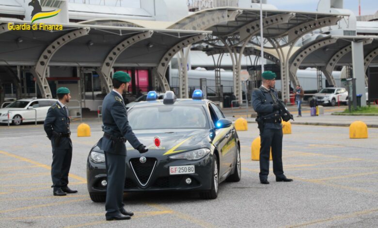 guardia di finanza - catanzaro