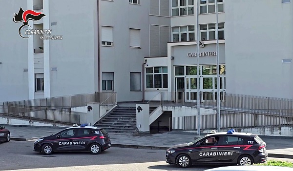 carabinieri locri