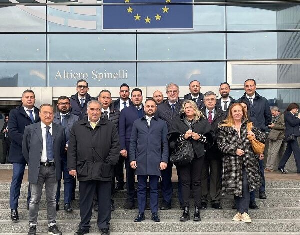 delegazione calabrese con Eliseo Iannini