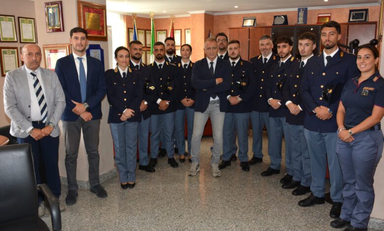 nuovi agenti e vice ispettori - questura vibo valentia